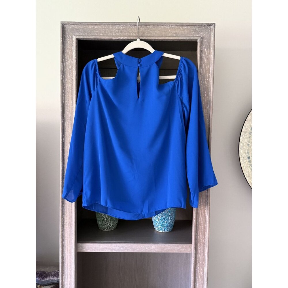 INC Halter Neckline Cold Shoulder Long Sleeve Keyhole Chest Blue Womens Top NWT - Picture 5 of 6